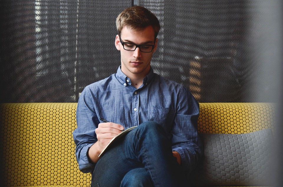 Office Management Strategies That Can Increase Production Levels